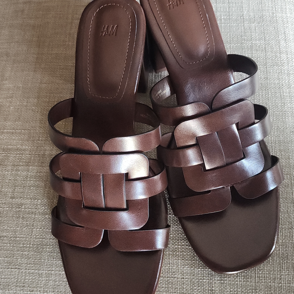 H&M Women's Rich Brown Strappy Sandals